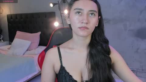 Snapshot of isabella_nowa chatting on April 28, 11:26 am Isabella Nowa online show from April 28, 11:26 am