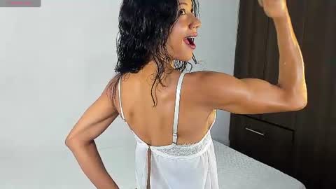 Isabella online show from June 25, 11:31 pm