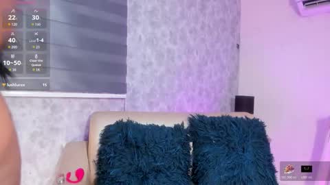 isabellaa23 online show from November 26, 12:39 pm