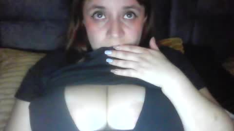 isabellaa_hills_ online show from July 29, 12:53 am