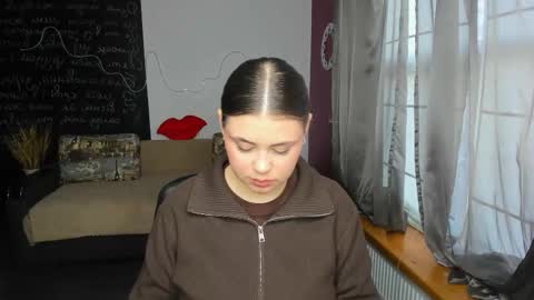 isabellabler online show from February 10, 12:42 pm