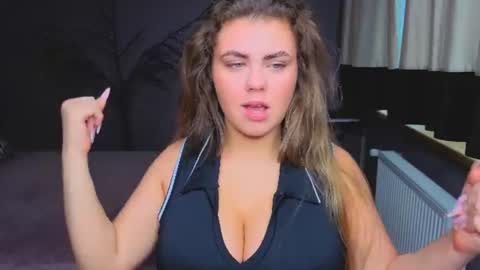 isabellabler online show from July 9, 5:44 am