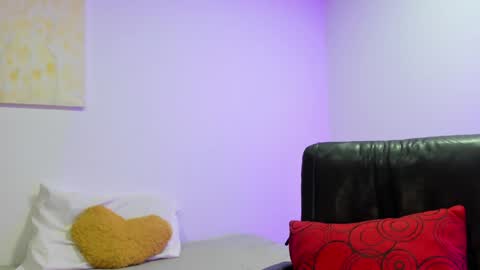Snapshot of isabellagh1 chatting on January 26, 2:30 pm Instagram soybella01 online show from January 26, 2:30 pm