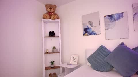 Snapshot of isabellaharley chatting on May 29, 1:31 pm Isabella online show from May 29, 1:31 pm