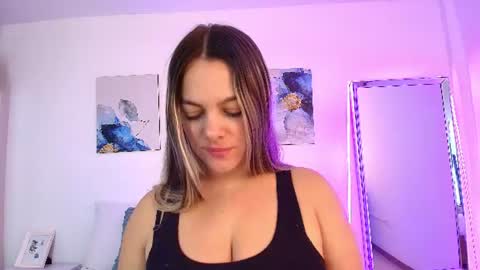 Snapshot of isabellaharley chatting on June 30, 1:01 pm Isabella online show from June 30, 1:01 pm