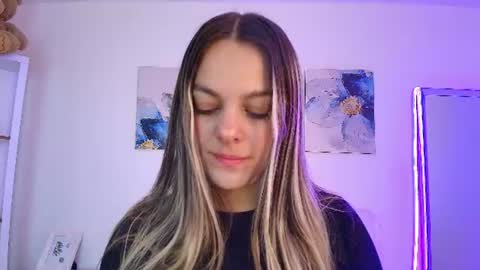 Snapshot of isabellaharley chatting on July 10, 1:36 pm Isabella online show from July 10, 1:36 pm