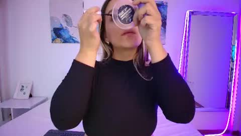 Snapshot of isabellaharley chatting on July 15, 1:16 pm Isabella online show from July 15, 1:16 pm