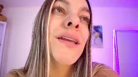 Snapshot of isabellaharley chatting on July 25, 1:30 pm Isabella online show from July 25, 1:30 pm
