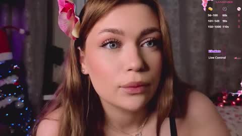 Snapshot of isabellakin chatting on December 19, 9:16 am Hi Im Bella online show from December 19, 9:16 am