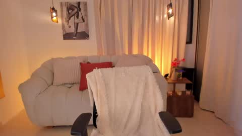 ISABELLA  online show from April 28, 2:55 pm