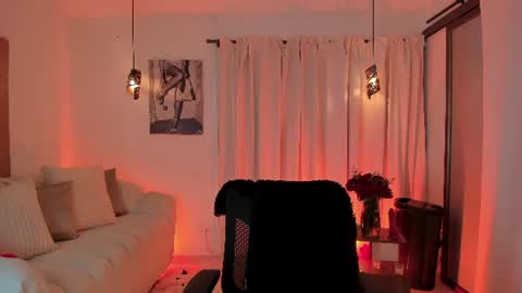 ISABELLA  online show from June 9, 2:50 pm