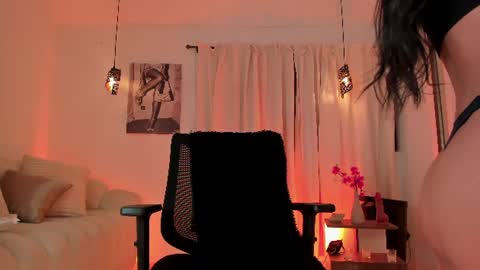 ISABELLA  online show from June 14, 10:23 pm