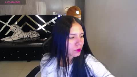 Isa  online show from February 16, 1:07 pm