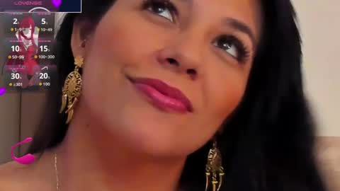 isabellarous  online show from July 19, 11:08 pm