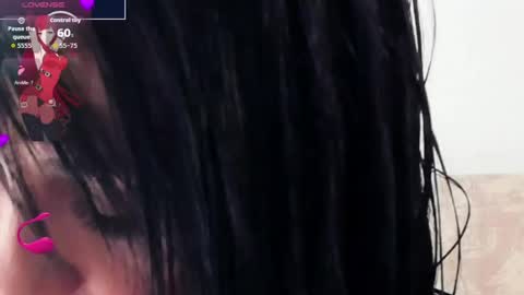 isabellarous  online show from July 26, 7:21 pm