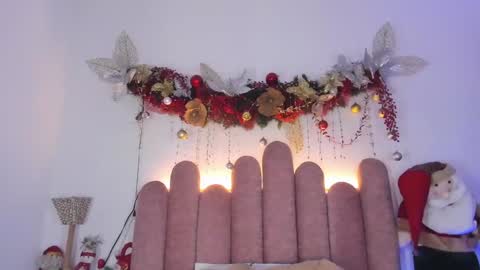 Snapshot of isabellas_smith chatting on December 31, 10:45 pm Martina IG martissmith01 online show from December 31, 10:45 pm