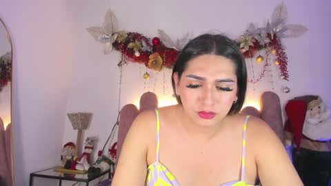 Snapshot of isabellas_smith chatting on January 11, 3:23 am Martina IG martissmith01 online show from January 11, 3:23 am