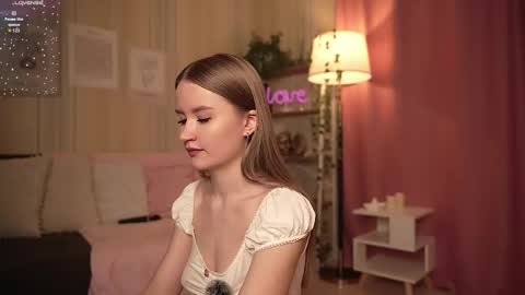 Snapshot of isabellatorrance chatting on September 27, 5:01 am Bella online show from September 27, 5:01 am