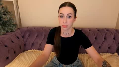 Isabelle online show from March 15, 7:53 pm