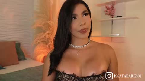 Snapshot of isabellefoxx chatting on June 9, 10:43 pm Isa online show from June 9, 10:43 pm