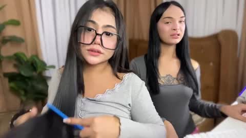Snapshot of isabellizacums chatting on June 2, 7:27 pm isabelliza princess online show from June 2, 7:27 pm