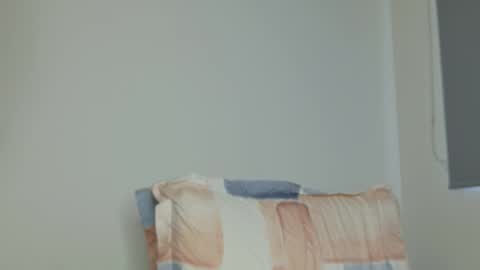 Isabella Hilton online show from February 17, 12:34 pm