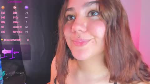 Snapshot of isarhodes_ chatting on December 23, 1:40 am Isa online show from December 23, 1:40 am