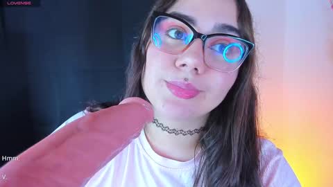 Snapshot of isarhodes_ chatting on January 28, 10:34 pm Isa online show from January 28, 10:34 pm