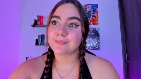 Snapshot of isarhodes_ chatting on October 9, 10:08 pm Isa online show from October 9, 10:08 pm