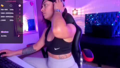 isabel  online show from September 9, 10:53 pm