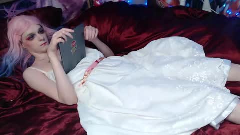 Sele online show from June 6, 10:25 pm