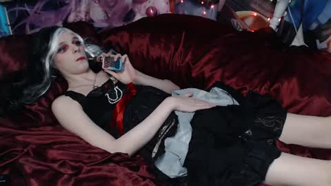 Sele online show from June 9, 10:21 pm