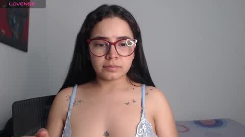 Emma online show from December 27, 3:31 am