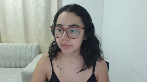 Emma online show from May 10, 3:44 am