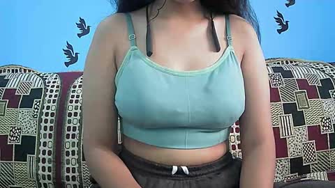Snapshot of ishika_singh_ chatting on November 13, 3:16 am ishika_singh_ online show from November 13, 3:16 am