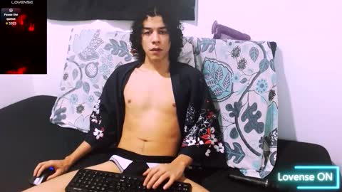 Isidro online show from January 17, 11:30 pm