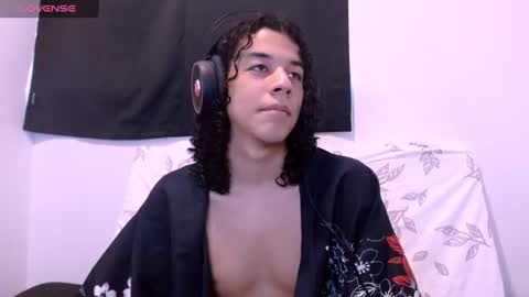 Snapshot of isidroglasc chatting on July 29, 9:13 pm Isidro online show from July 29, 9:13 pm