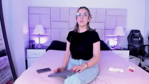 Pauli online show from February 10, 10:03 pm