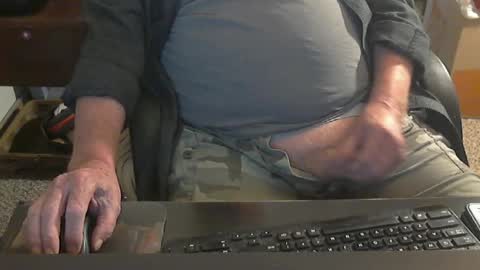 Snapshot of islandduke chatting on August 9, 8:03 pm Duke online show from August 9, 8:03 pm