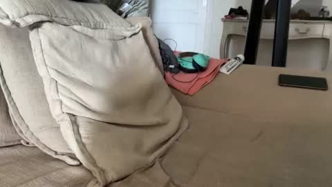 Snapshot of islandforfun chatting on July 19, 1:59 pm islandforfun online show from July 19, 1:59 pm