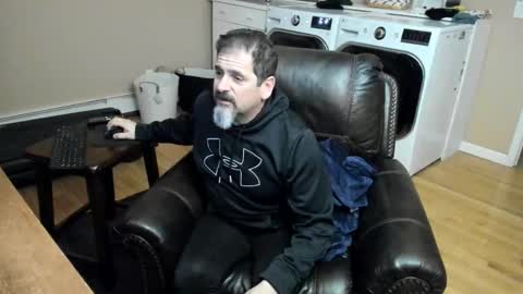 Jim online show from February 5, 10:36 pm