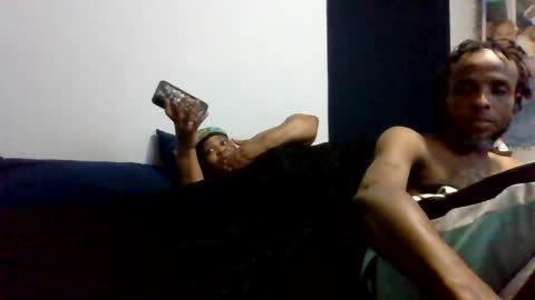 Snapshot of islandmaker chatting on June 19, 2:38 am islandmaker online show from June 19, 2:38 am