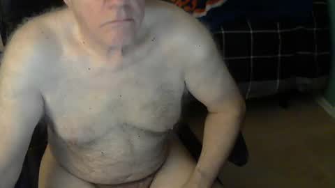 Snapshot of islesman22 chatting on December 11, 10:25 am islesman22 online show from December 11, 10:25 am