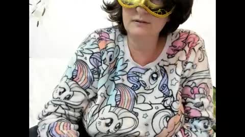 Marta online show from February 8, 8:10 pm