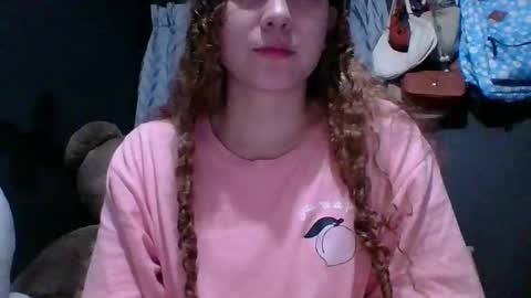 Snapshot of issa30213 chatting on October 14, 5:08 am Issa online show from October 14, 5:08 am