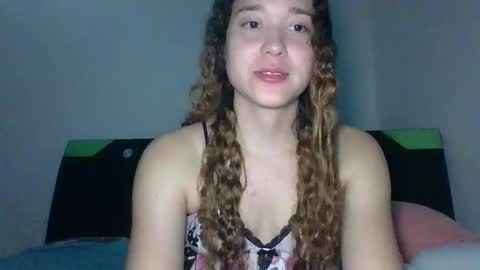 Snapshot of issa30213 chatting on November 29, 5:54 am Issa online show from November 29, 5:54 am