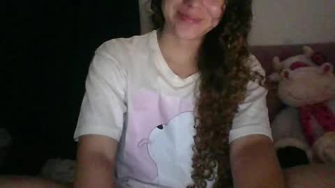 Snapshot of issa30213 chatting on May 8, 3:34 am Issa online show from May 8, 3:34 am