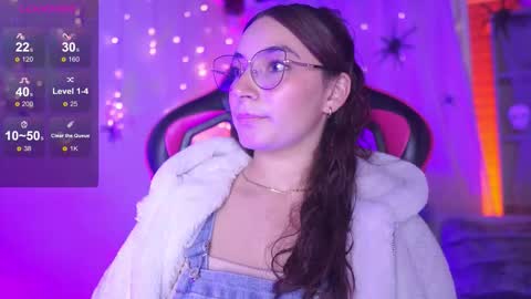 ISSA  online show from October 27, 9:08 pm