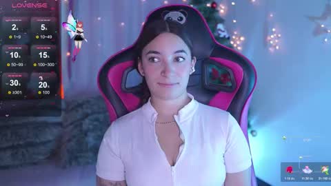 ISSA  online show from November 20, 10:42 pm