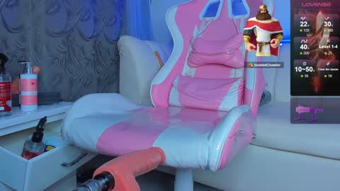 Issac online show from January 19, 9:11 am